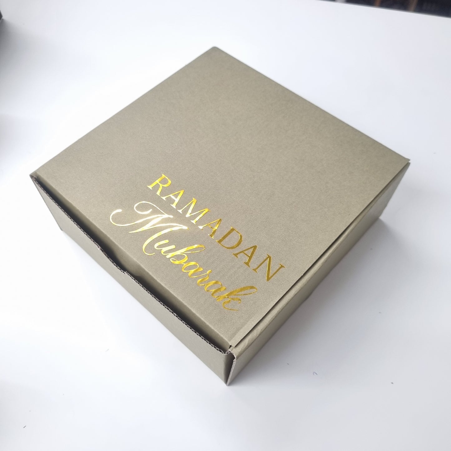 Luxury Sage Green Personalised Ramadan Gift Box | Ramadan Mubarak Hamper | 30 Day Dua Book | Islamic Gift | Ramadan Care Package | Prep Box