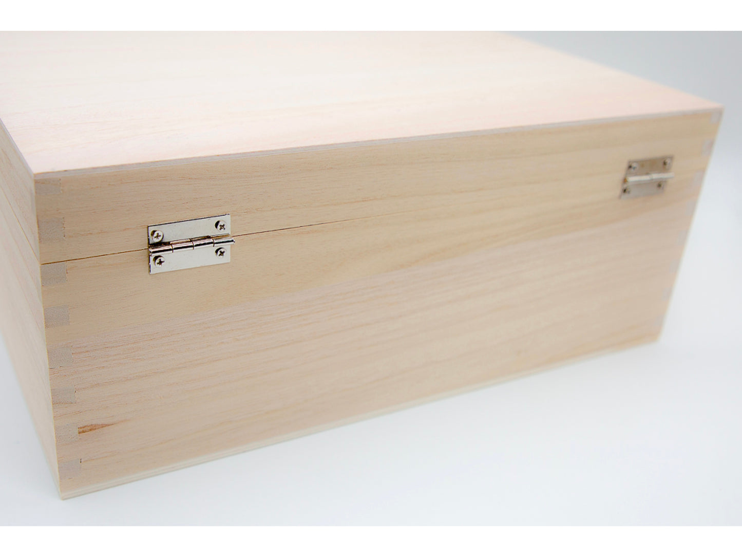 Engraved Wooden Keepsake Box | Mr & Mrs | Happily Ever After